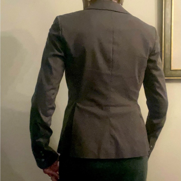 Taupe Theory Blazer size 4 button front - Picture 5 of 5
